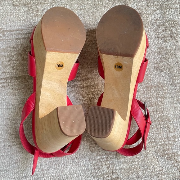 Matisse Free People Red Vegan Leather Heel Platform Clogs 10 - Picture 8 of 11